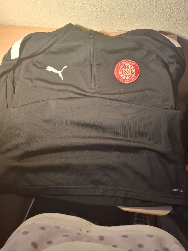Sudadera roja del Girona 2022