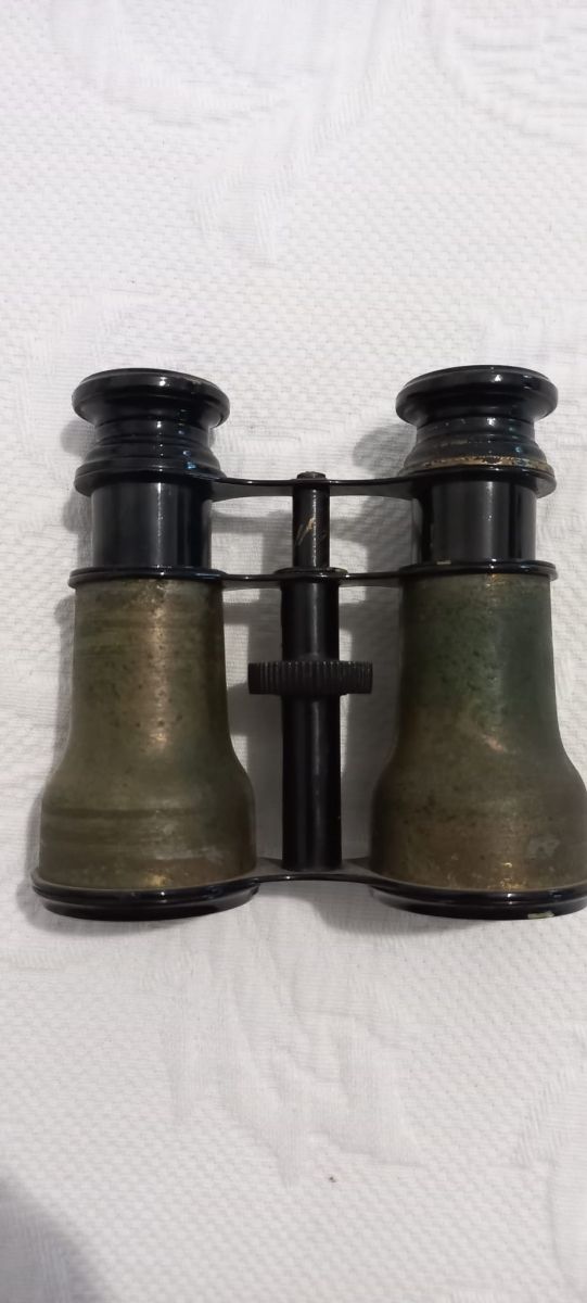 Anteojos antiguos de ópera