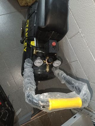Compresor aire Stanley como nuevo