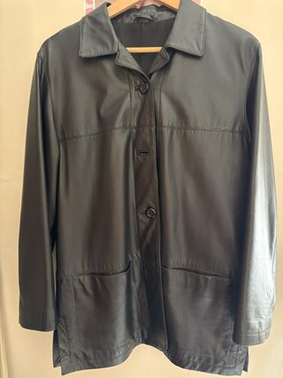 Giacca da donna in pelle nera