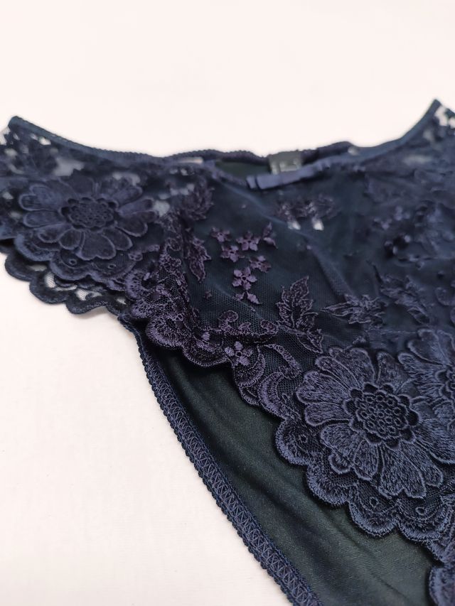 Slip con tulle ricamato La Perla blu scuro