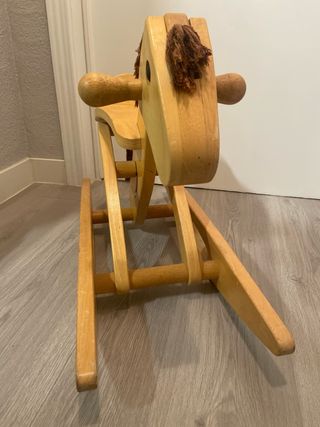 Caballo de madera