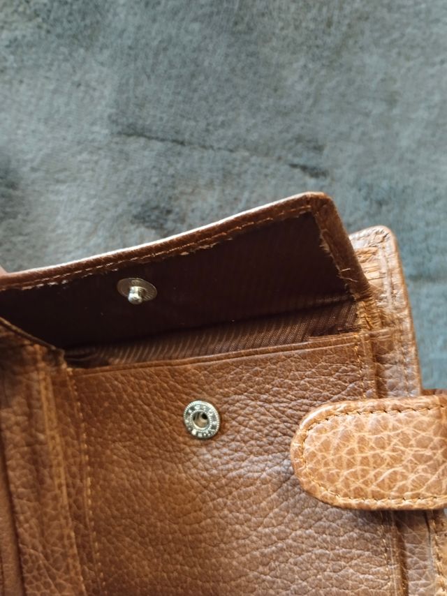 Portafoglio da uomo in pelle