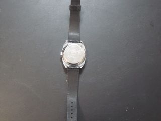RELOJ DE PILSERA OYAKA
