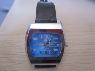 RELOJ DE PILSERA OYAKA
