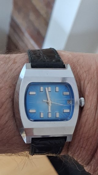 RELOJ DE PILSERA OYAKA