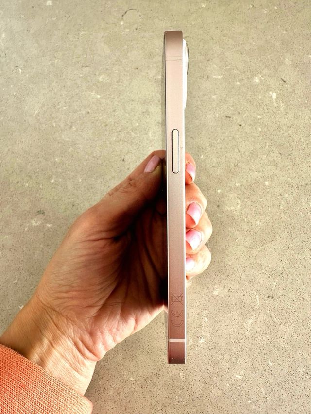 iPhone 13 rosa Nuevo