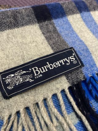 BUFANDA BURBERRYS