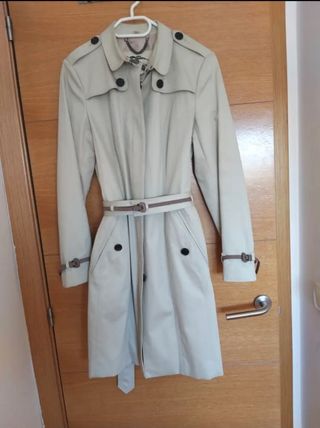 Gabardina  Burberry gris claro