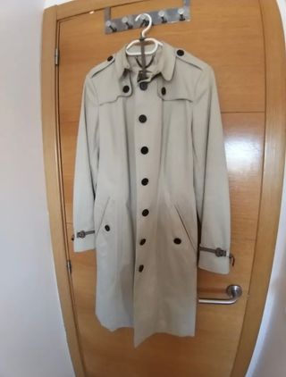 Gabardina  Burberry gris claro