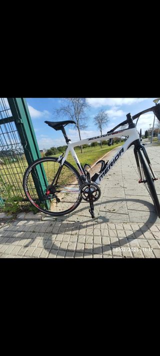 Bicicleta de carretera Mérida Escultura