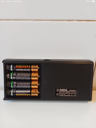Calculadora Casio primera que salió falta tapa pil