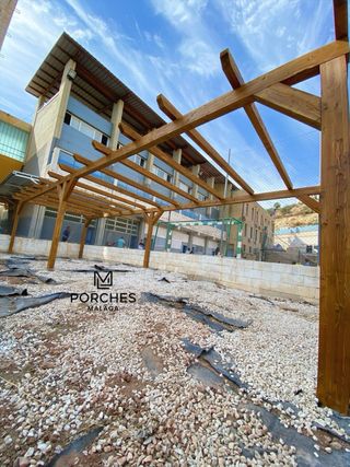 Oferta pérgola adosada abeto 4x3 1750€