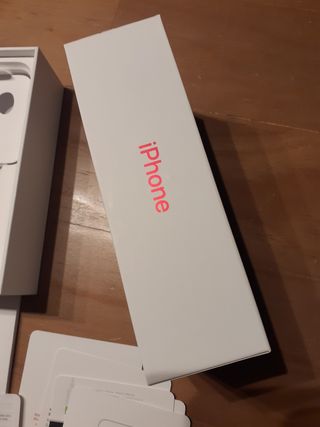 Caja vacía Iphone SE