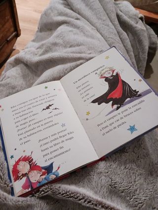 El vampiro del diente flojo (Kika Superbruja / Lilli the Witch) (Spanish Edition)