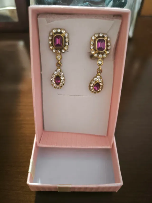 Pendientes largos estilo victoriano