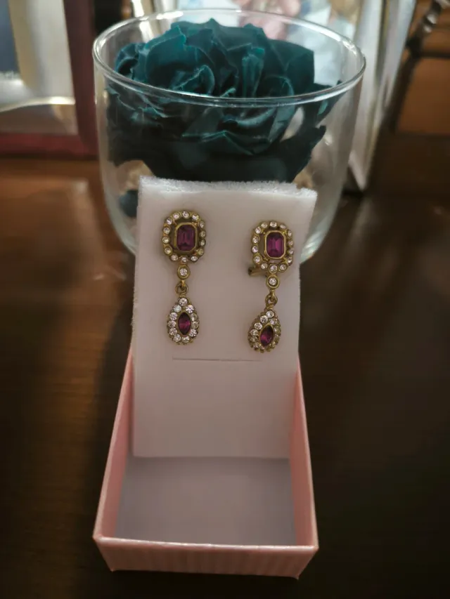 Pendientes largos estilo victoriano