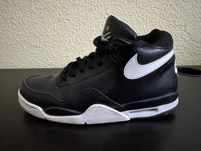 Nike air flight legacy