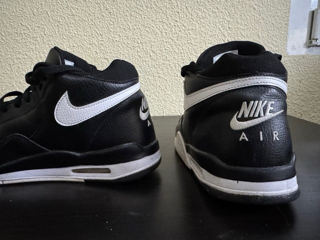 Nike air flight legacy