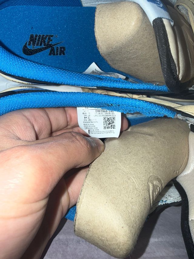 Jordan 1 Retro Low OG SP Fragment x Travis Scott