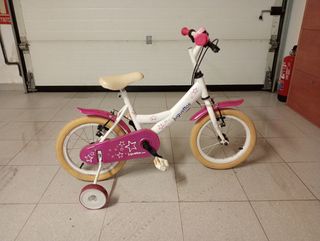 Bicicleta niña con ruedines. Ruedas de 14 pulgadas
