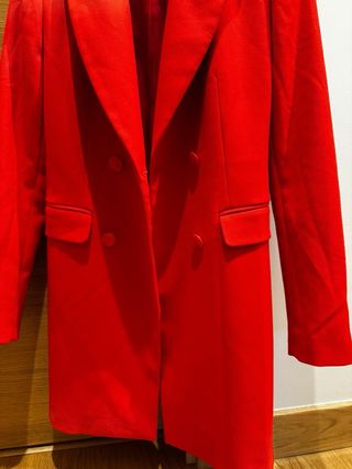 Blazer Roja Zara