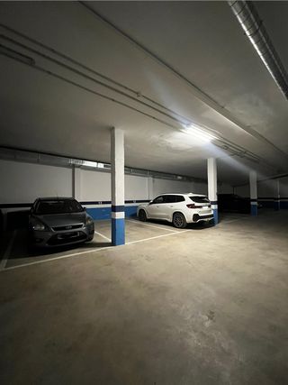 Alquiler parking coche