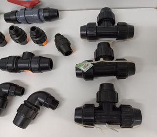Lote 22 accesorios tubería polietileno