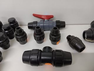 Lote 22 accesorios tubería polietileno