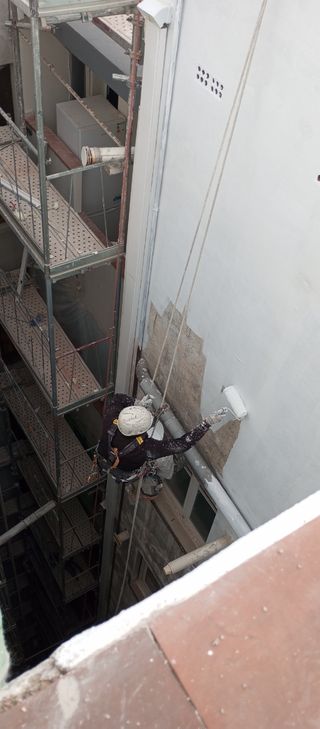 Ayudante de paletería/pintura/reparto