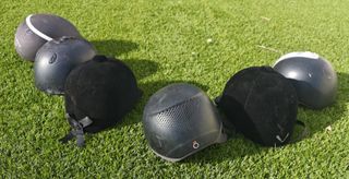 LOTE 6 CASCOS HIPICA EQUITACION HORSE DRESSAGE