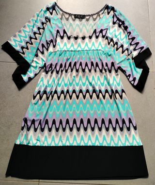 Vestido retro stampado psicodélico.manga murcielag