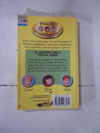 Il Mistero Della Pietra Verde. Piccoli Investigatori