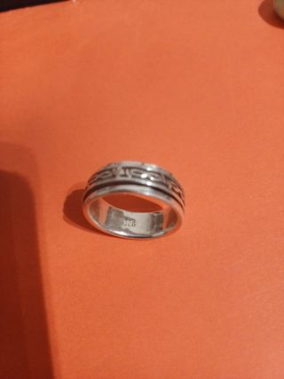 Anillo de plata 