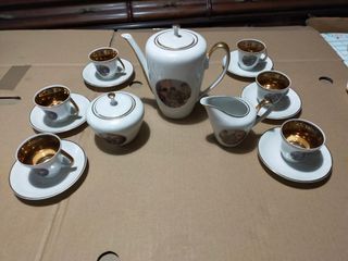 Juego café dorado