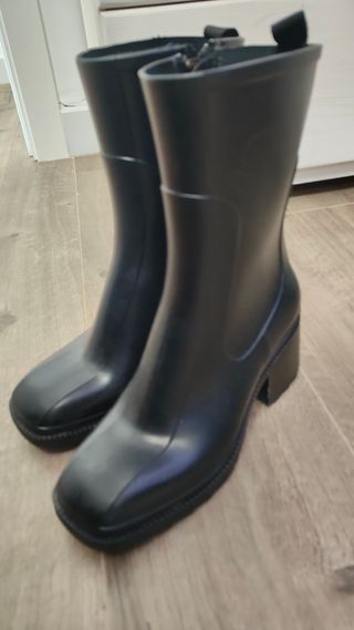 Botas de agua negras 