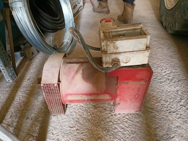 Cabeza generador electricidad