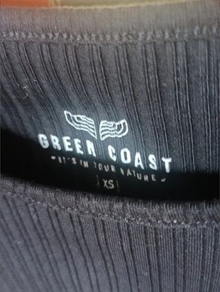 Camiseta negra Green Coast 