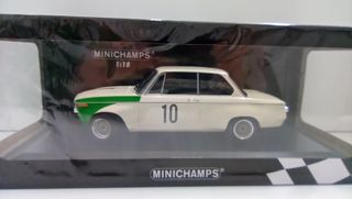 Minichamps BMW 2002 Tik Nurburgring 1/18