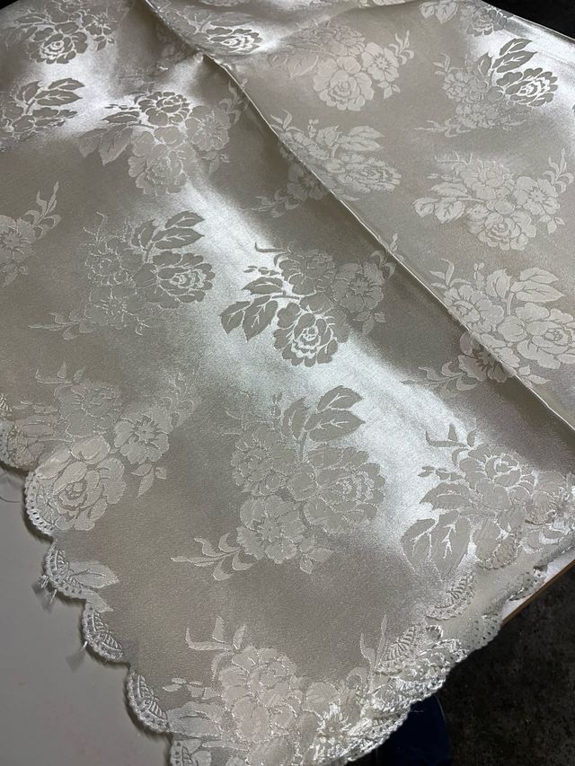 Tovaglia rasata sottile