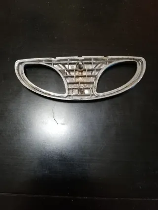 INSIGNIA LOGO EMBLEMA DAEWOO