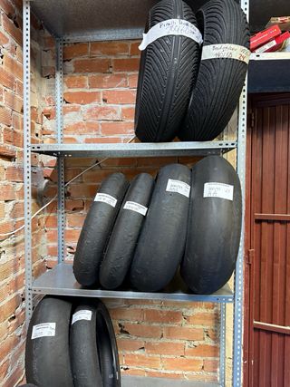 Neumaticos de circuito/Calle