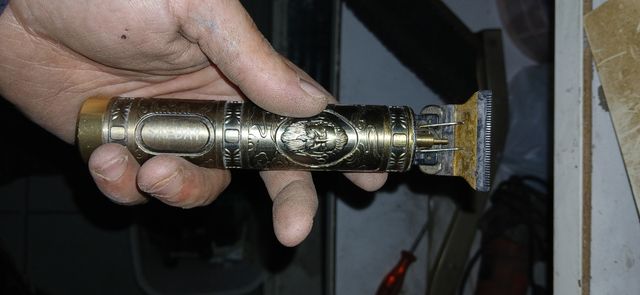 Rasoio taglia capelli