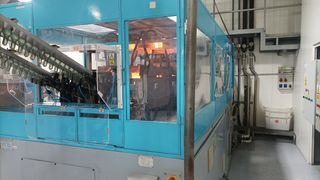 Sopladora de botellas pet