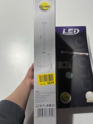 set 2 NUOVE Lampade led