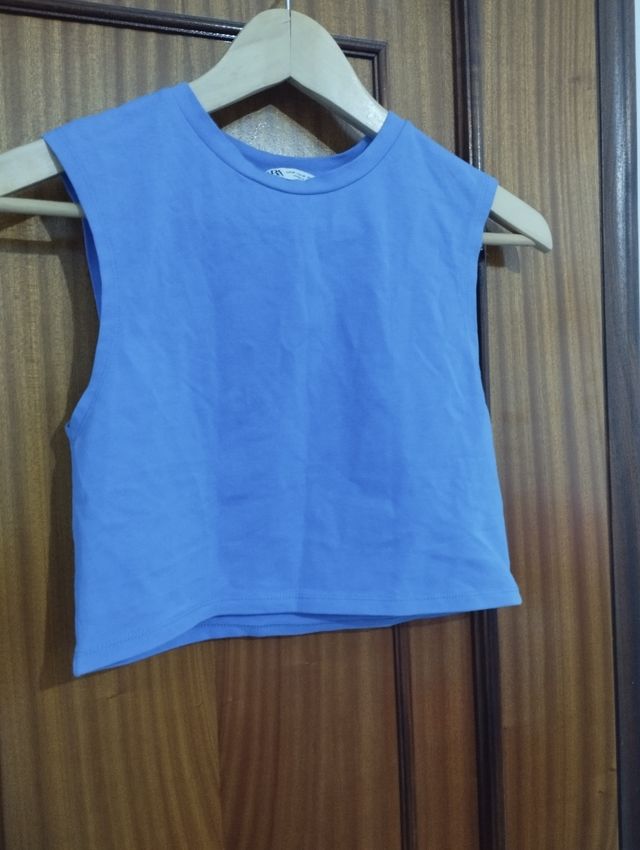 Top sin mangas zara M