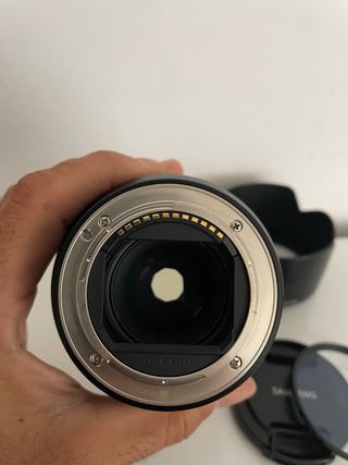 Samyang 50mm f/1.4 AF Sony E full frame