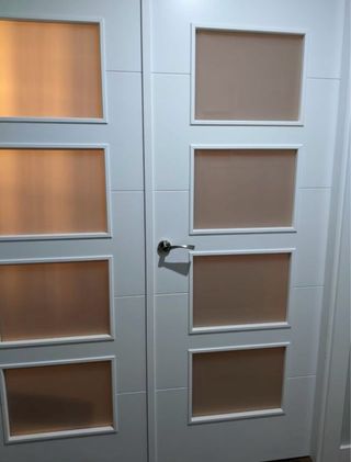 Doble Puerta en  blanco lacadas de madera maciza