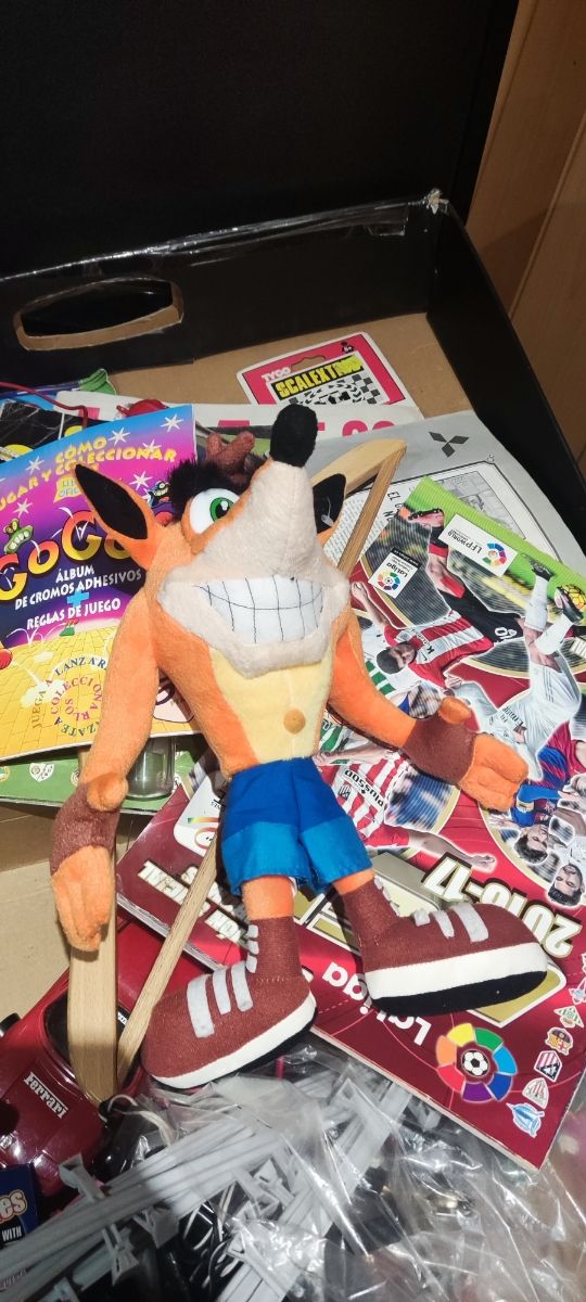 CRASH BANDICOT PELUCHE