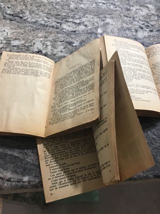 Cuatro. Novelas del oeste antiguas.